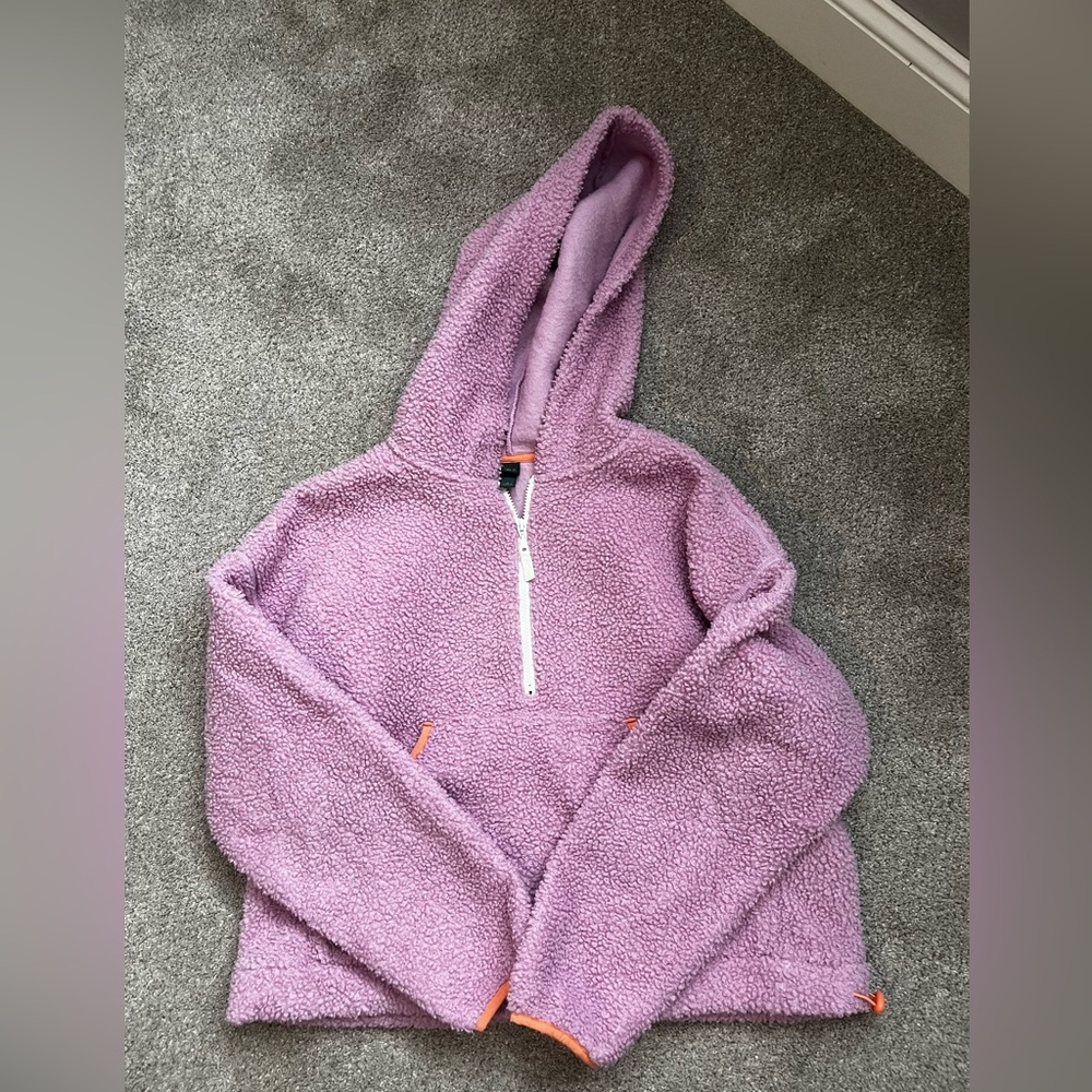 Wild Fable half zip hoodie size m